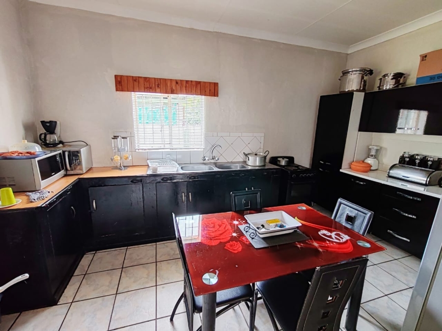 3 Bedroom Property for Sale in Miederpark North West